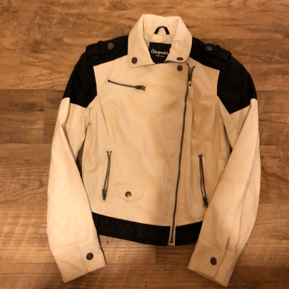 Jacket - Picture 2 of 4